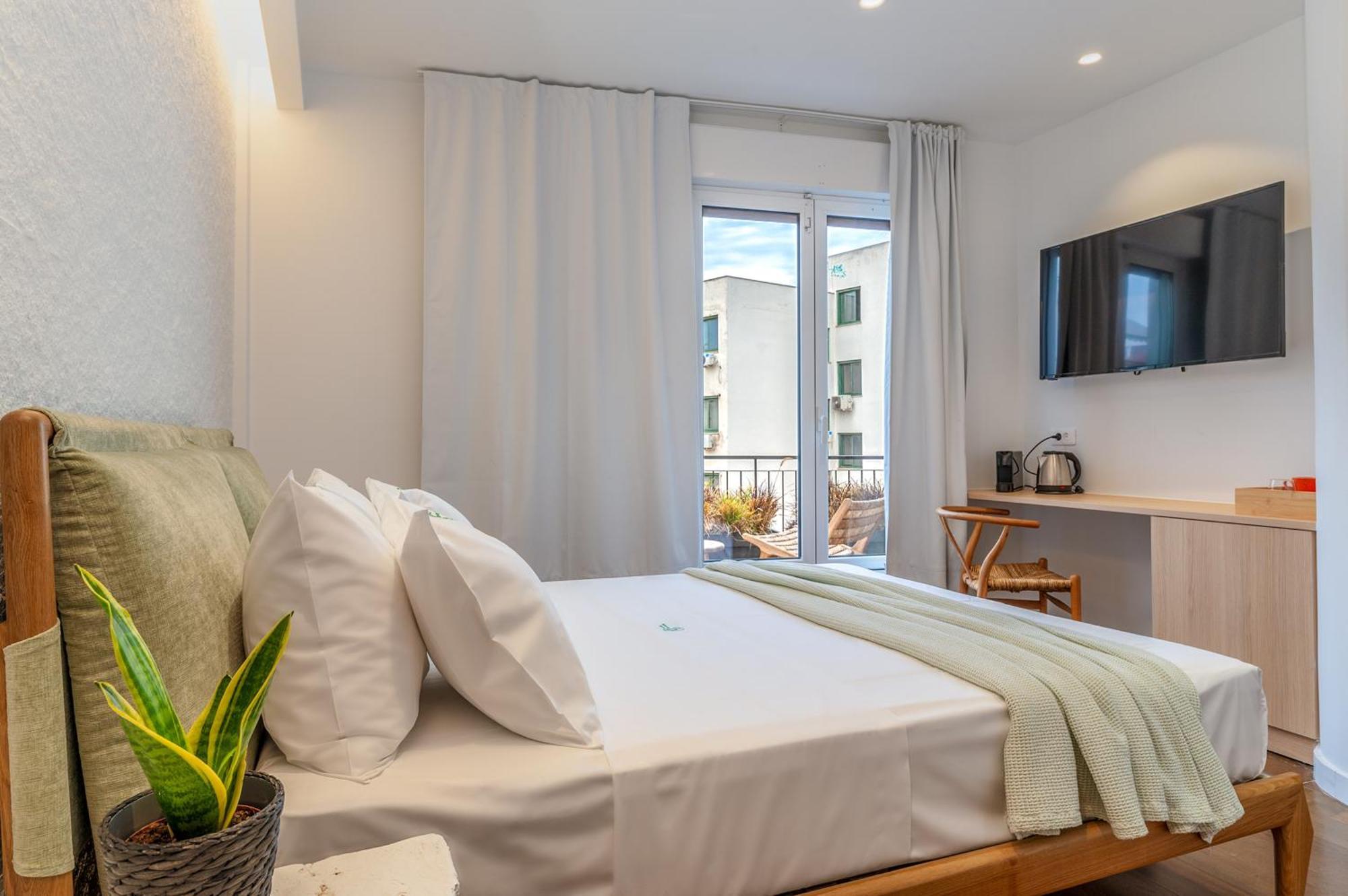 Lofus Bio-suites Aparthotel
